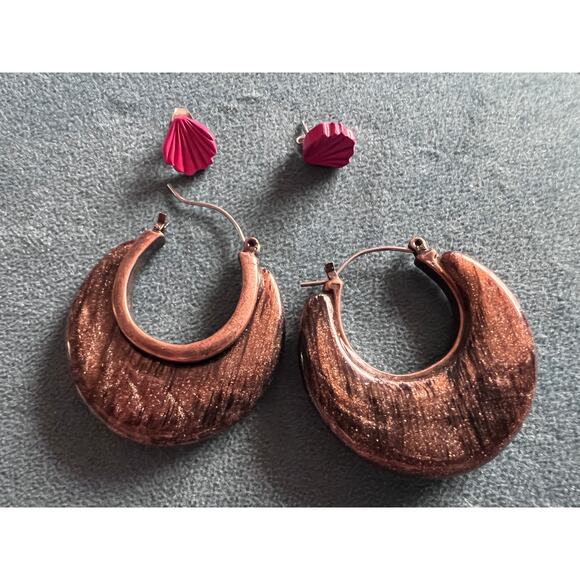 Lot of 11 Pairs Pierced Metal Statement Earrings – Vintage & Retro Bold Styles - Picture 8 of 10